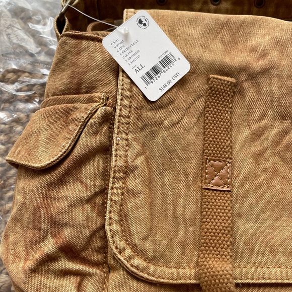 NEW Free People Zevon Distressed Messenger Bag - Picture 13 of 16